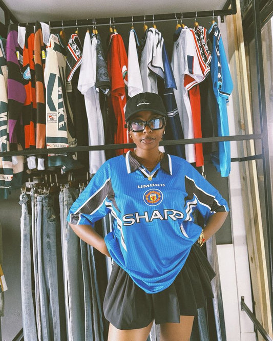 From Wool to High-Tech Fabric: The Evolution of the Football Jersey