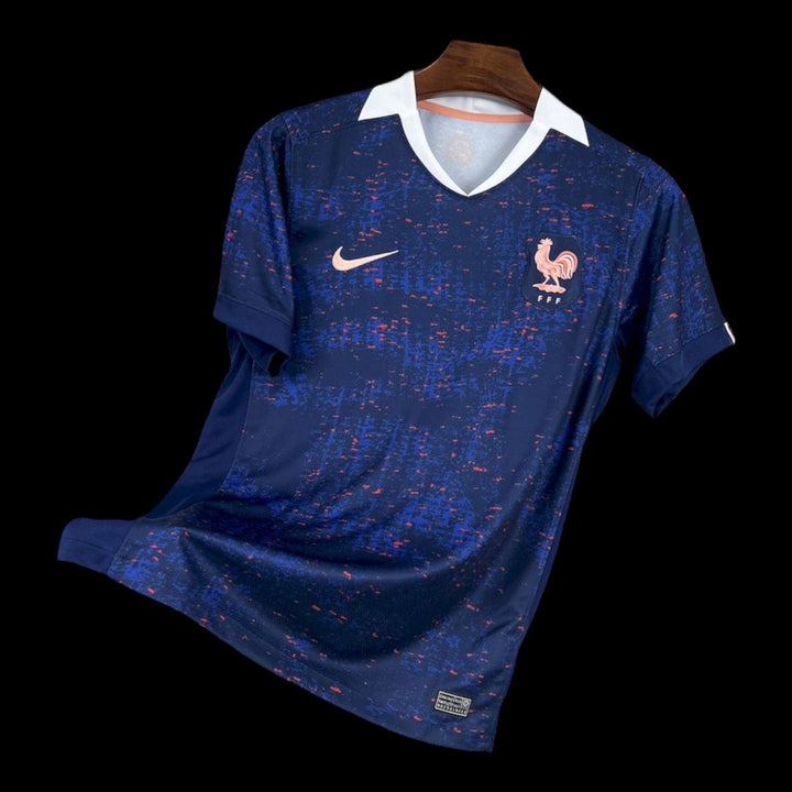 Maillot France domicile 2025/2026 - vue de face