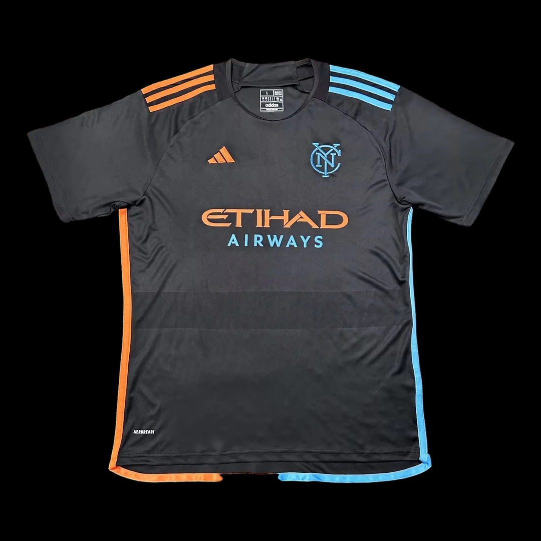 Maillot New extérieur 2025/2026 - vue de face