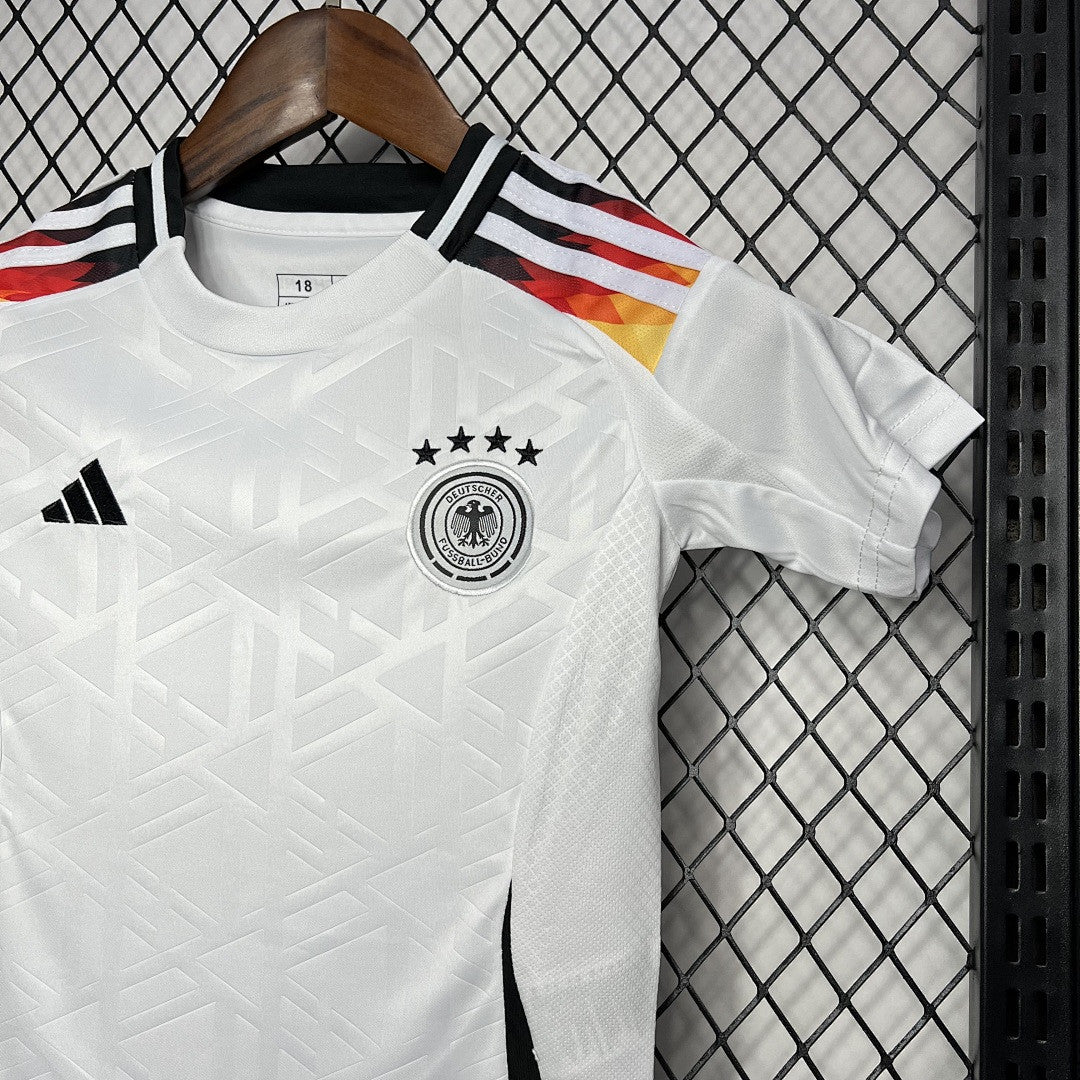 Ensemble Enfant Allemagne 2024 Domicile
