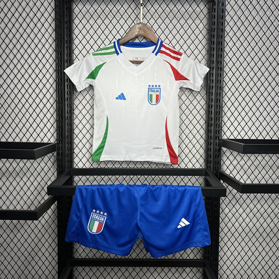 Ensemble Enfant Italie 2024 Exterieur