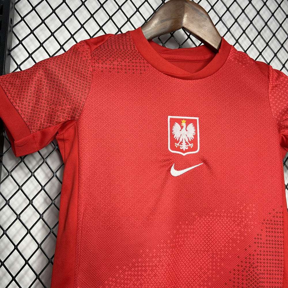 Ensemble Enfant Pologne 2024 Exterieur