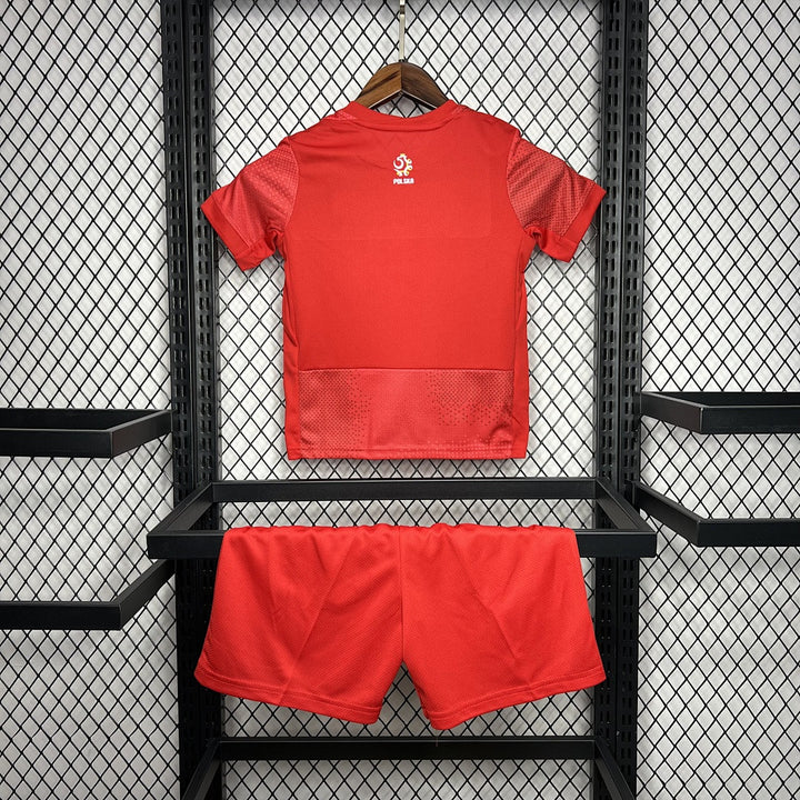 Ensemble Enfant Pologne 2024 Exterieur