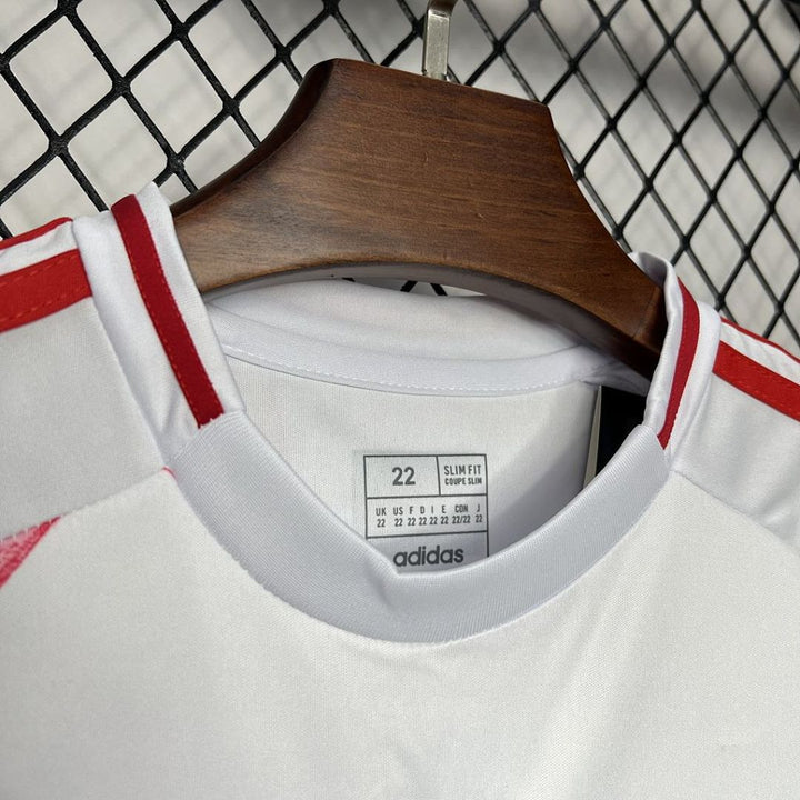 Ensemble Enfant Japon 2024 Exterieur