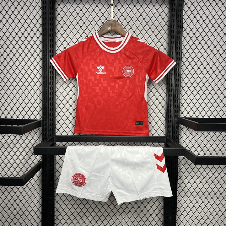 Ensemble Enfant Danemark 2024 Domicile