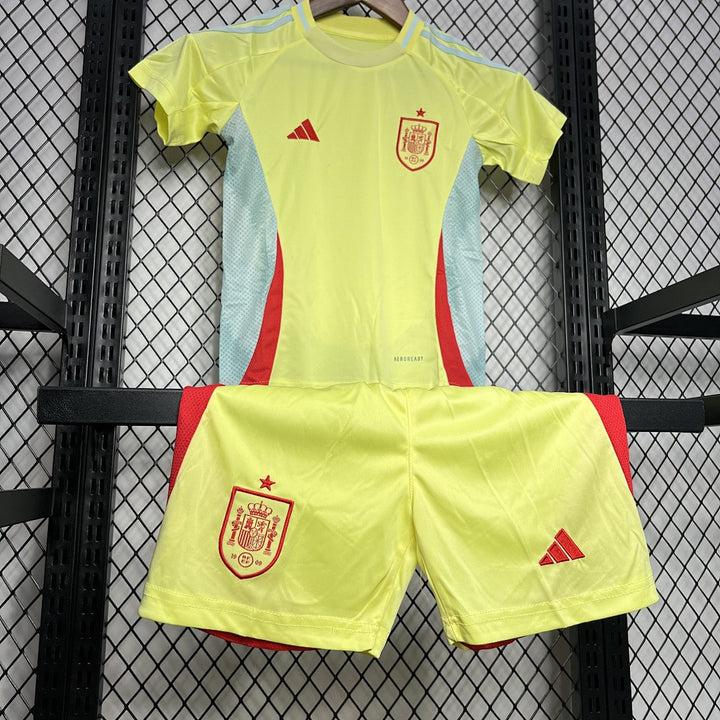 Ensemble Enfant Espagne 2024 Exterieur