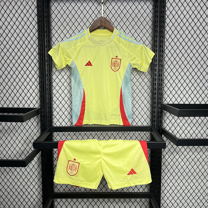 Ensemble Enfant Espagne 2024 Exterieur