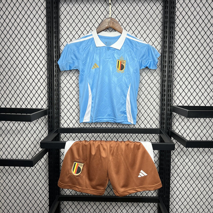 Ensemble Enfant Belgique 2024 Exterieur