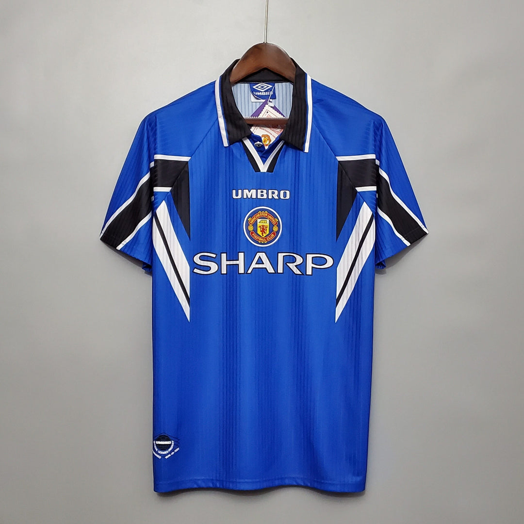 Maillot Man Utd 2096/2097 rétro - vue de face