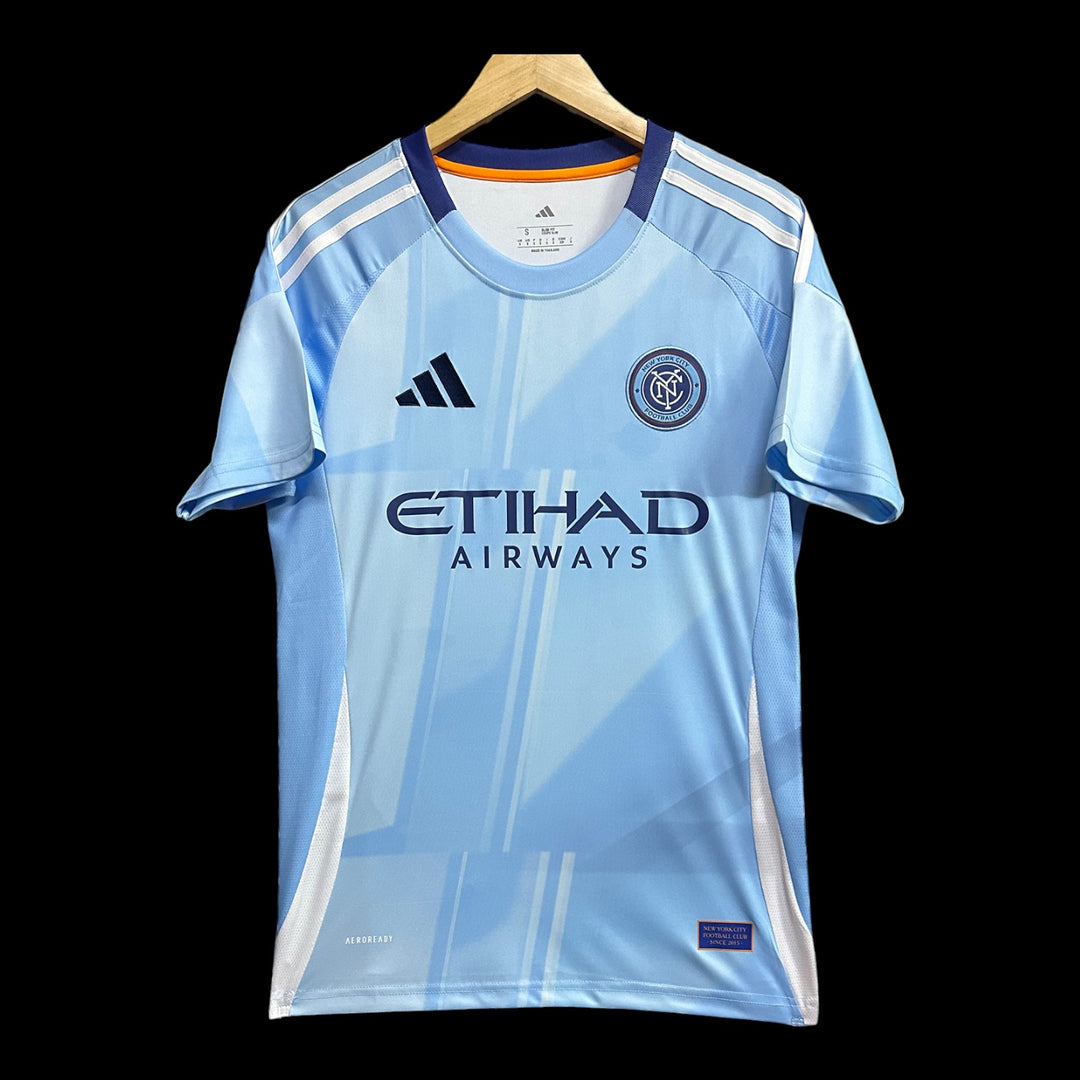 Maillot New domicile 2025/2026 - vue de face