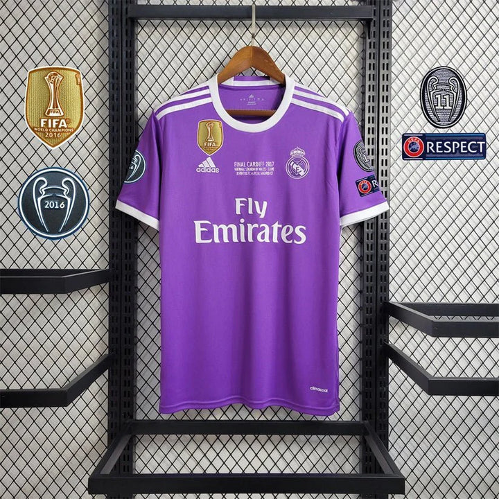 Maillot Real Madrid extérieur 2016 - vue de face