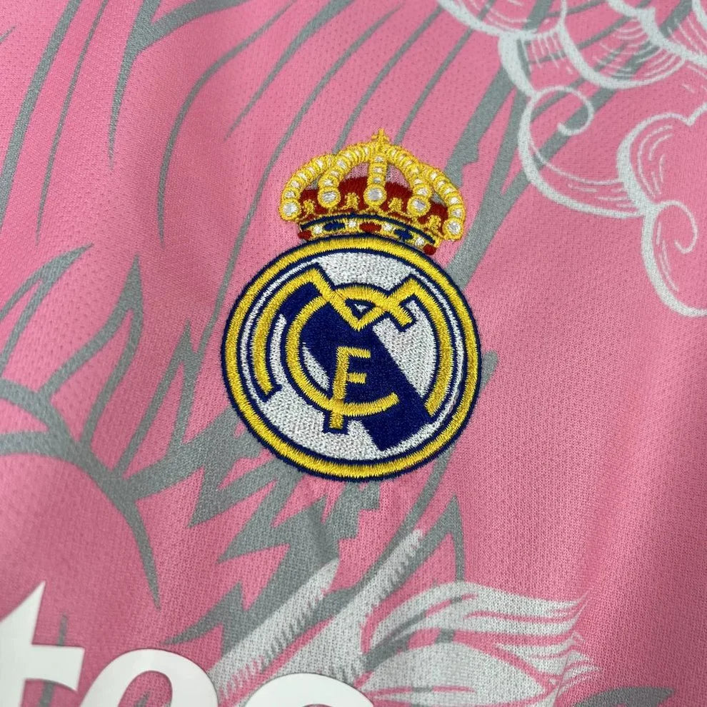 Maillot Real Madrid 2025 spécial - vue 4