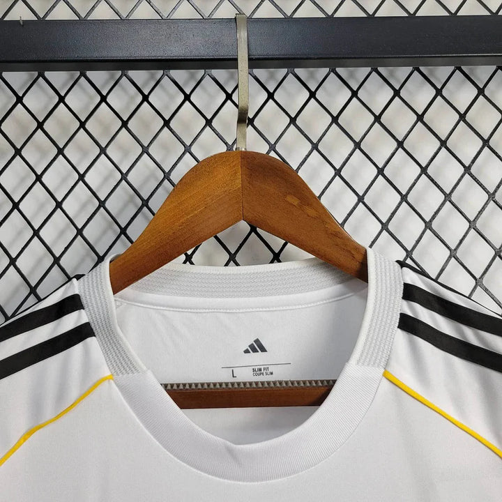 Maillot Real Madrid domicile 2025 - vue 3